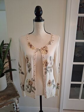 Vien Cream Floral Cardigan with Yellow Rose Accents
